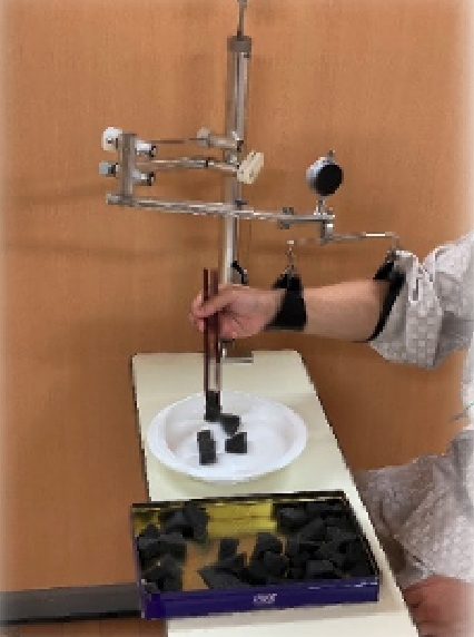 PSBを使用した食事動作訓練